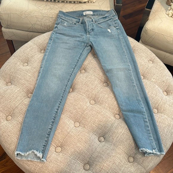 Loft light wash. Skinny crop - Picture 1 of 4